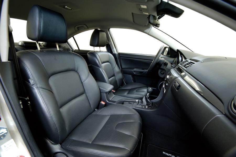  Mazda3 2003 года  (фото 80 из 142)